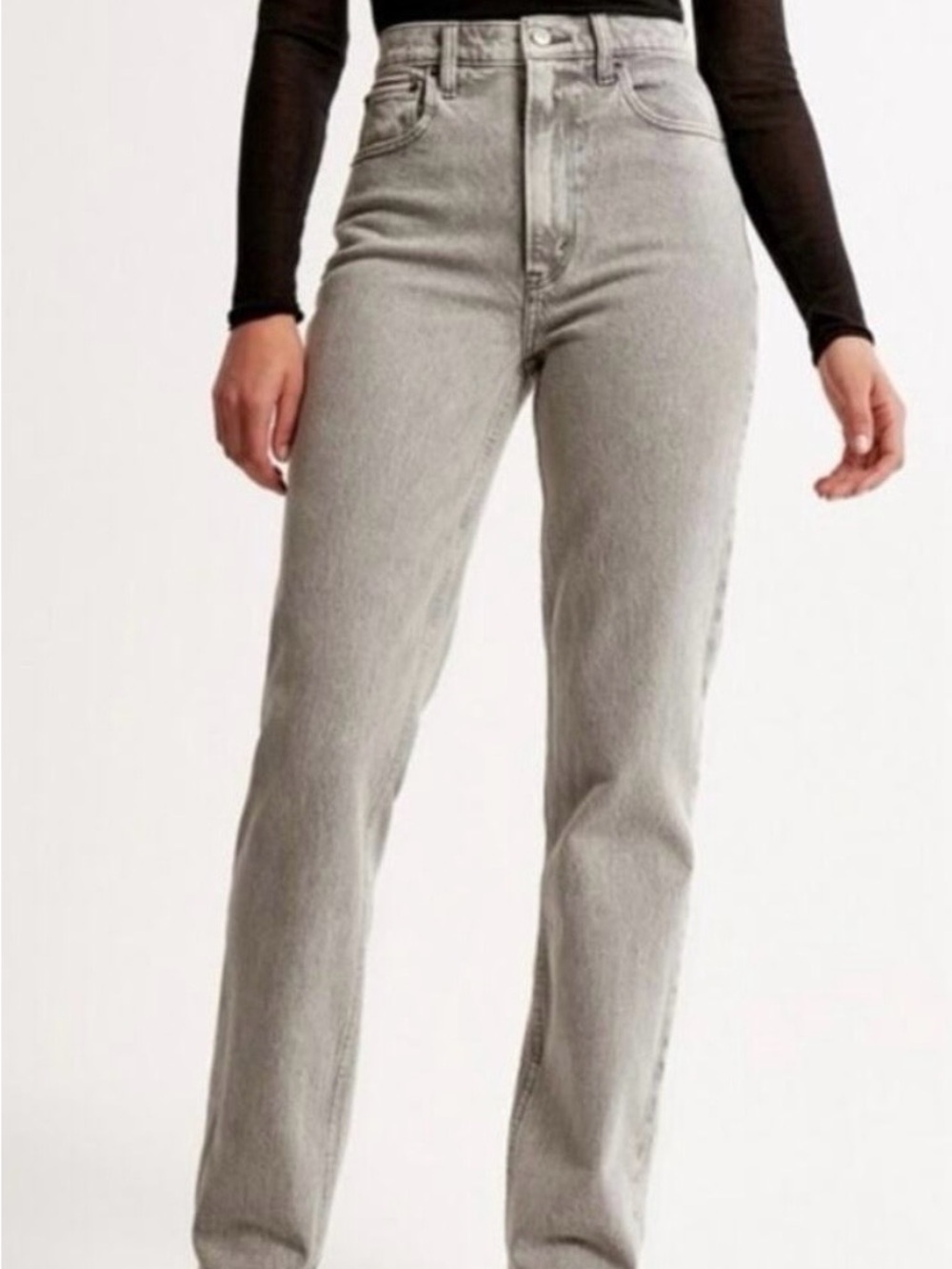 Abercrombie & Fitch High-Rise 90s Straight Jeans - Light Gray - Picture 2 of 9